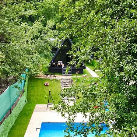 Chalet Bungalow Surrounded By Nature In Sapanca